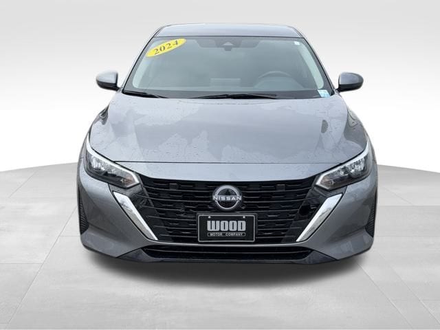 Used 2024 Nissan Sentra SV with VIN 3N1AB8CV2RY204096 for sale in Kansas City