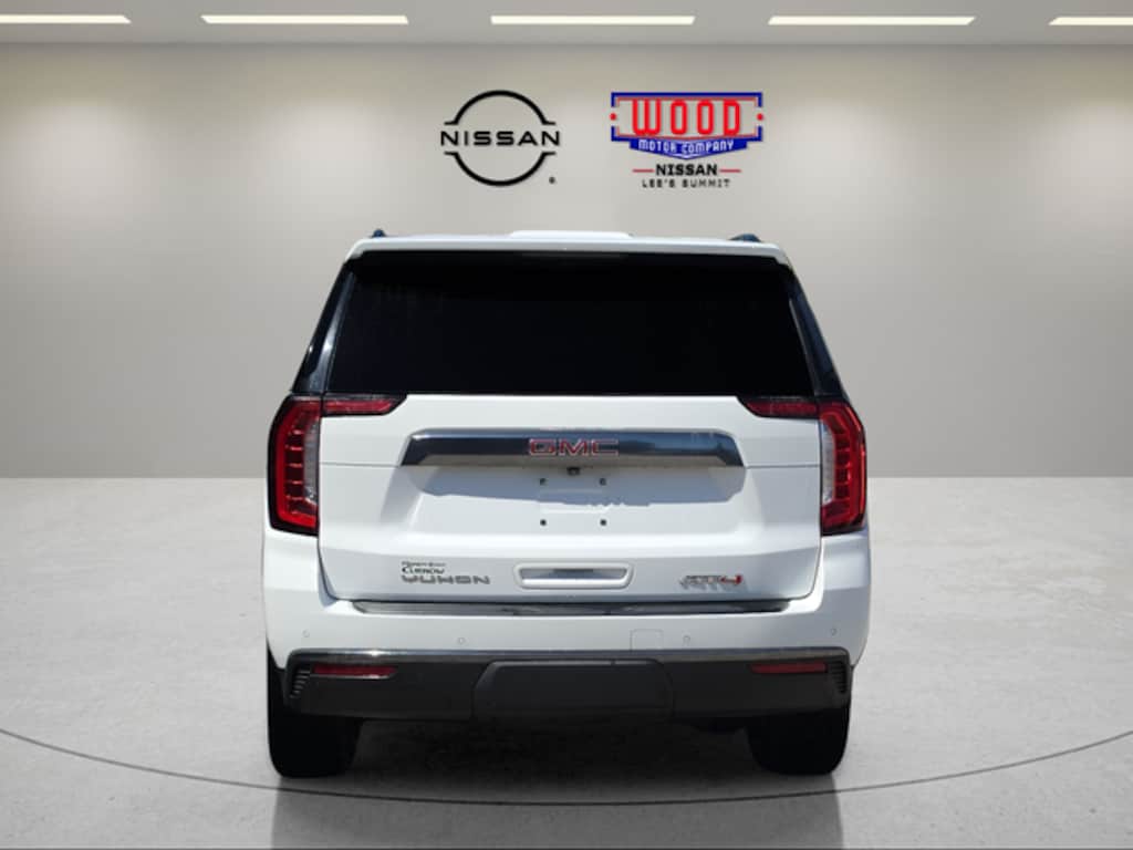 Used 2022 GMC Yukon XL AT4 SUV