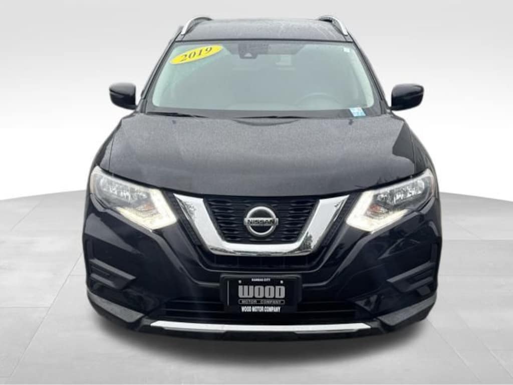 Used 2019 Nissan Rogue SV SUV