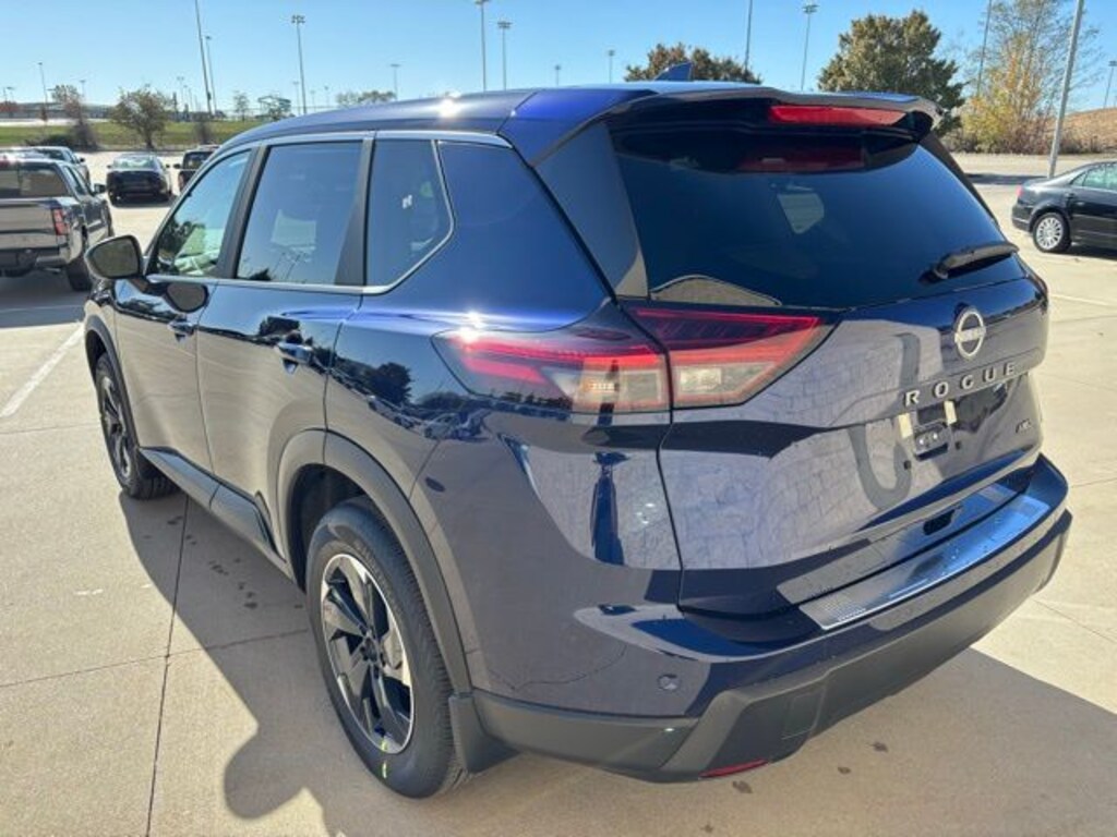 New 2026 Nissan Rogue SV SUV