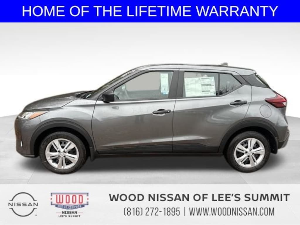 New 2025 Nissan Kicks Play S SUV