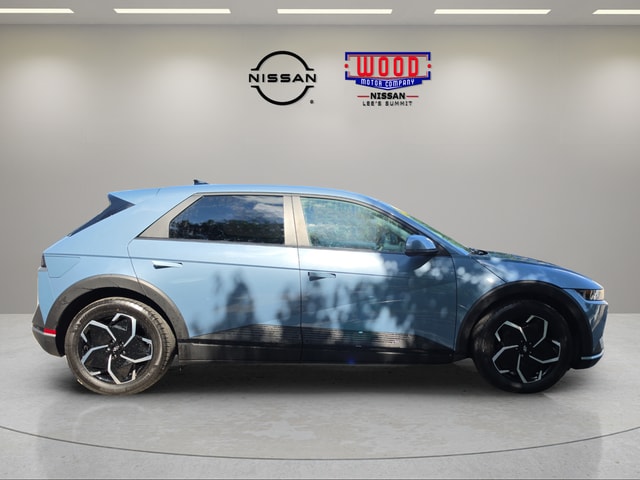 Used 2023 Hyundai IONIQ 5 SE with VIN KM8KMDAF8PU153117 for sale in Lee's Summit, MO