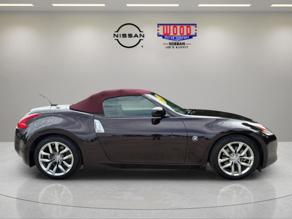 Used 2010 Nissan 370Z Touring Convertible