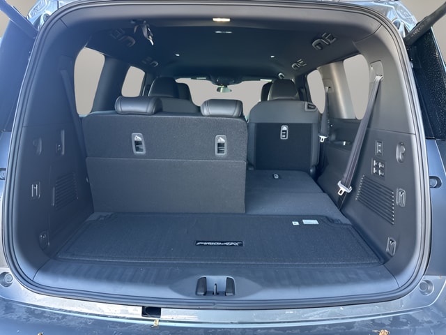 2026 Nissan Armada PRO-4X - Photo 29