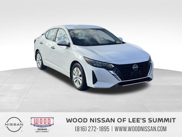 2025 Nissan Sentra S's photo