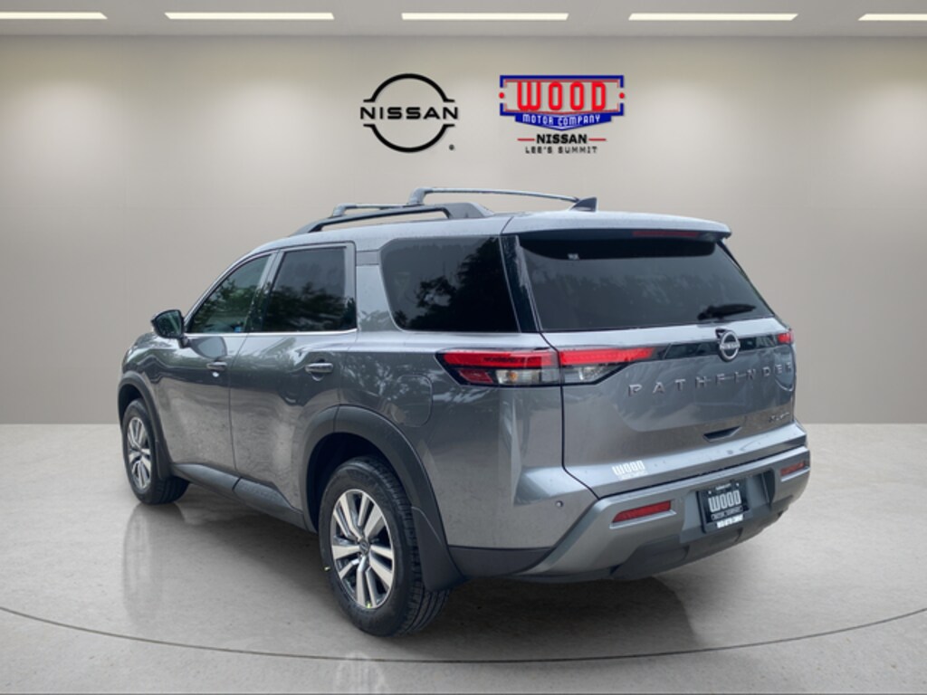 New 2026 Nissan Pathfinder SL SUV