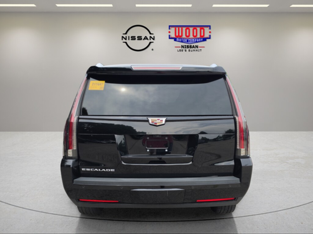 Used 2020 Cadillac Escalade ESV Premium SUV