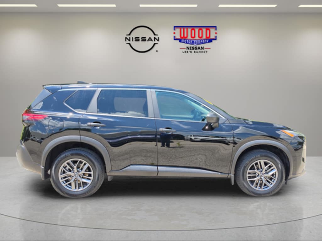 Used 2023 Nissan Rogue S SUV