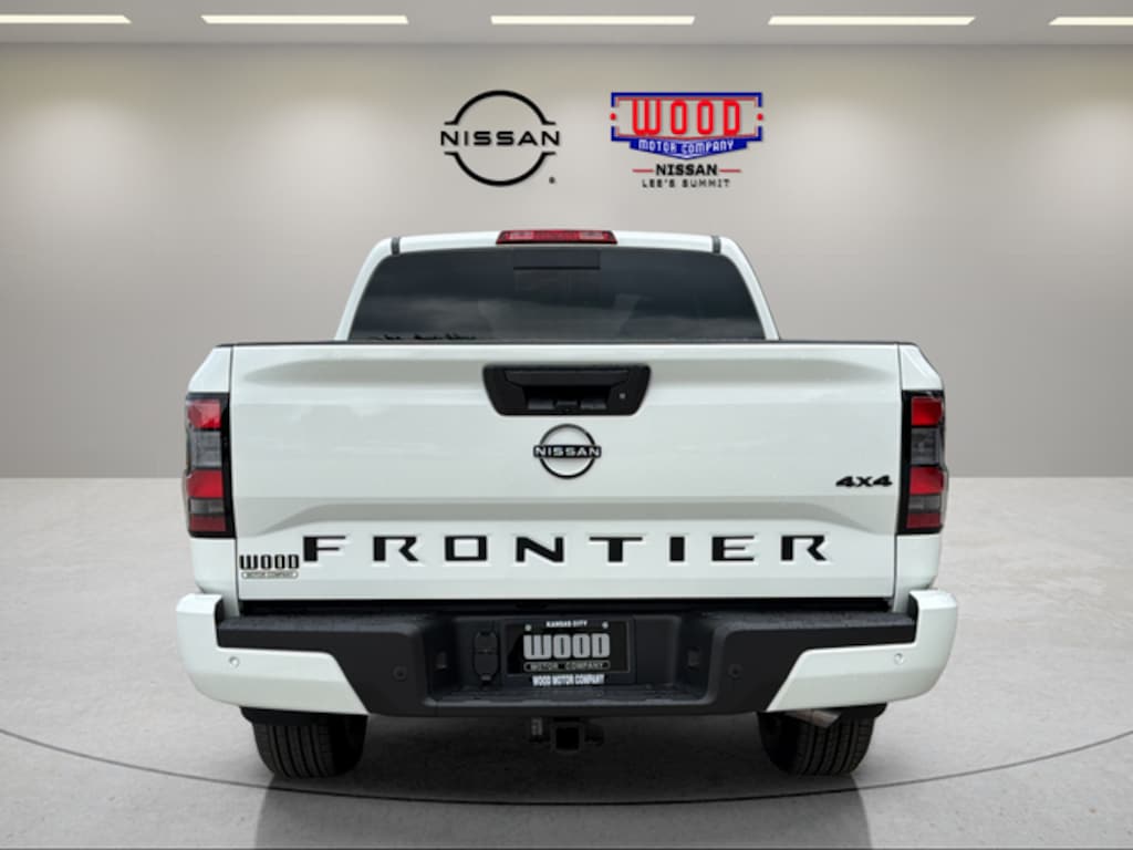 New 2026 Nissan Frontier SV Truck Crew Cab