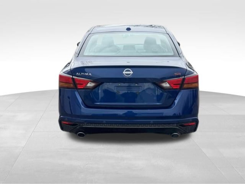 Used 2023 Nissan Altima 2.5 SR Sedan