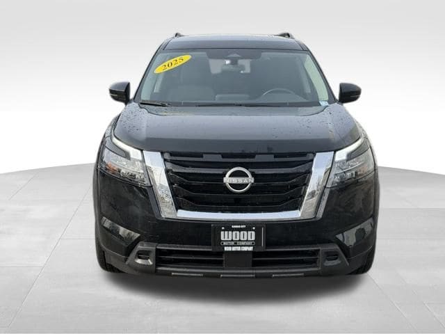 Used 2025 Nissan Pathfinder SV with VIN 5N1DR3BC4SC231531 for sale in Kansas City