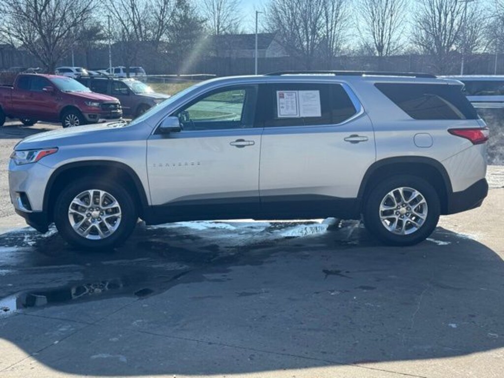 Used 2020 Chevrolet Traverse LT SUV