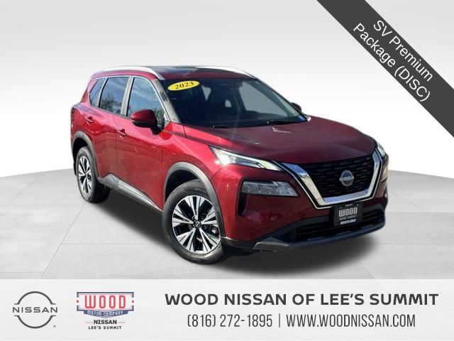 2023 Nissan Rogue SV's photo