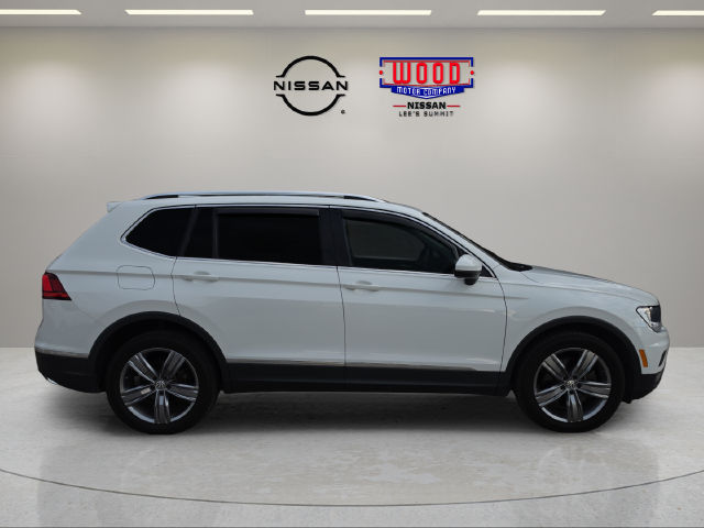 Used 2021 Volkswagen Tiguan SEL with VIN 3VV2B7AX1MM005039 for sale in Kansas City