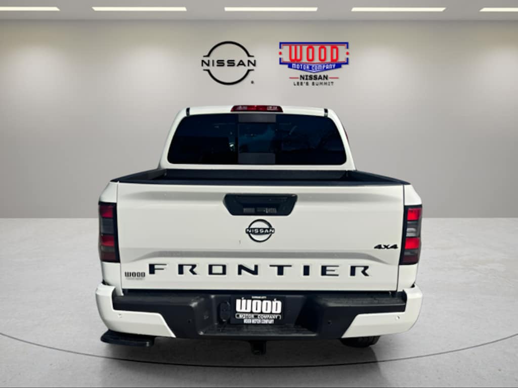 New 2026 Nissan Frontier SV Truck Crew Cab
