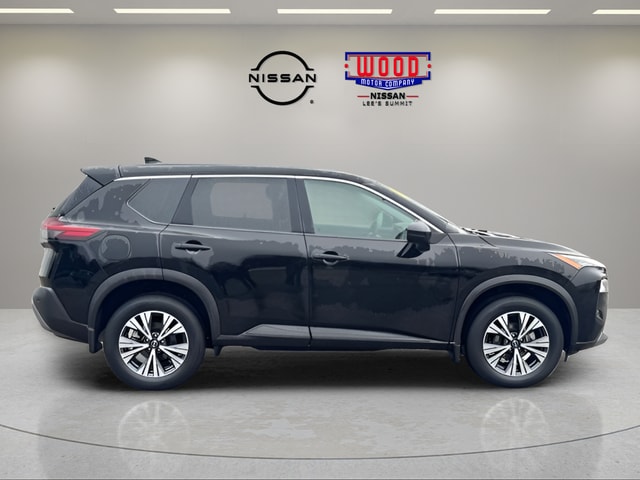 Used 2022 Nissan Rogue SV with VIN 5N1BT3BB2NC723317 for sale in Kansas City