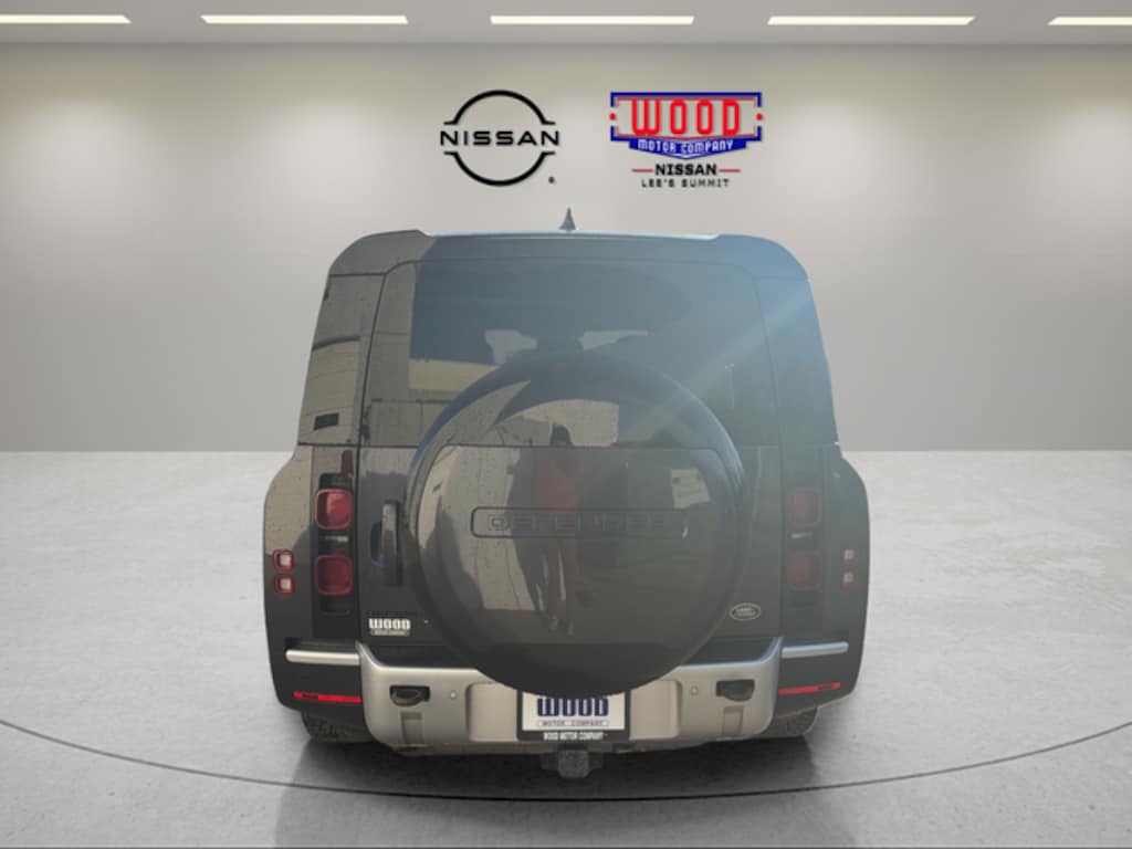 Used 2023 Land Rover Defender 130 SE SUV