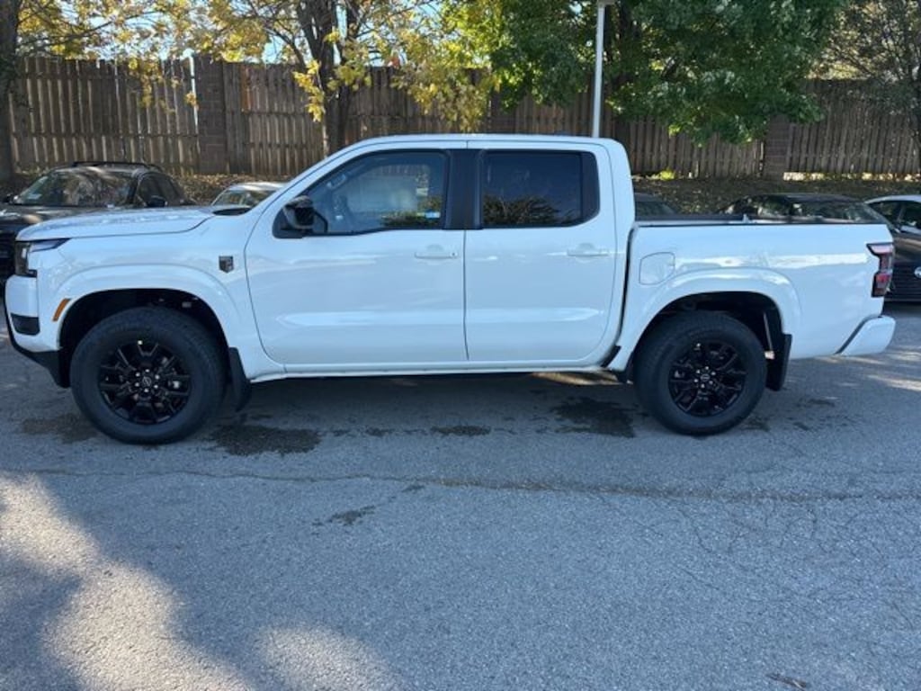 New 2026 Nissan Frontier SV Truck Crew Cab
