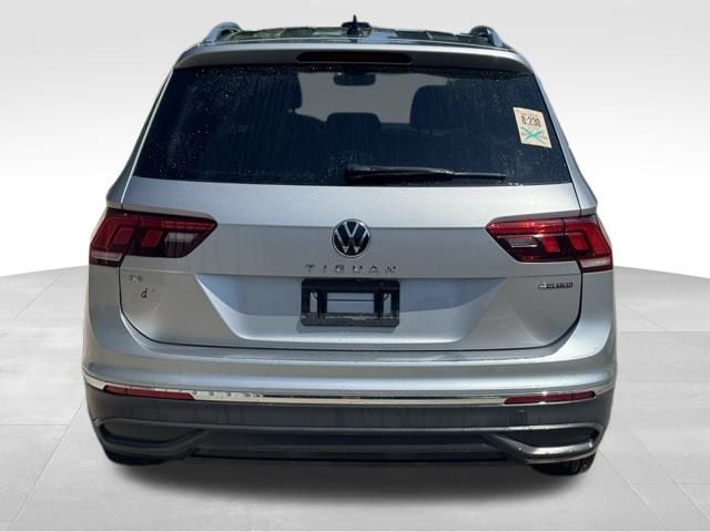 3VV2B7AX2RM030703