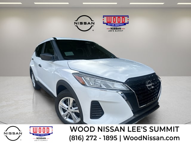 2025 Nissan KICKS PLAY Base