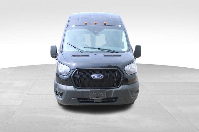 Used 2023 Ford Transit Van Base with VIN 1FTBF4X88PKB00100 for sale in Hurst, TX