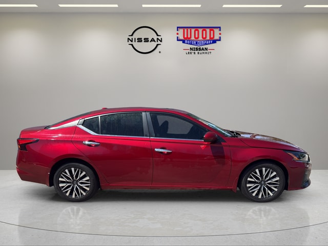 Used 2023 Nissan Altima SV with VIN 1N4BL4DV5PN408168 for sale in Kansas City