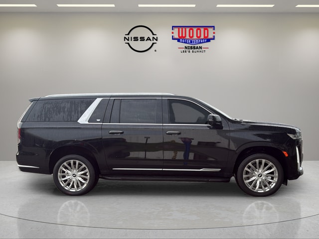 Used 2021 Cadillac Escalade ESV Premium Luxury with VIN 1GYS4KKL1MR451174 for sale in Kansas City