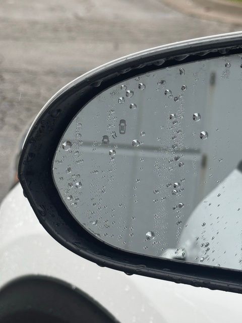 2021 Kia Niro LXS photo 3