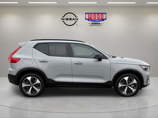 Used 2024 Volvo XC40 Plus with VIN YV4L12UL8R2323964 for sale in Kansas City