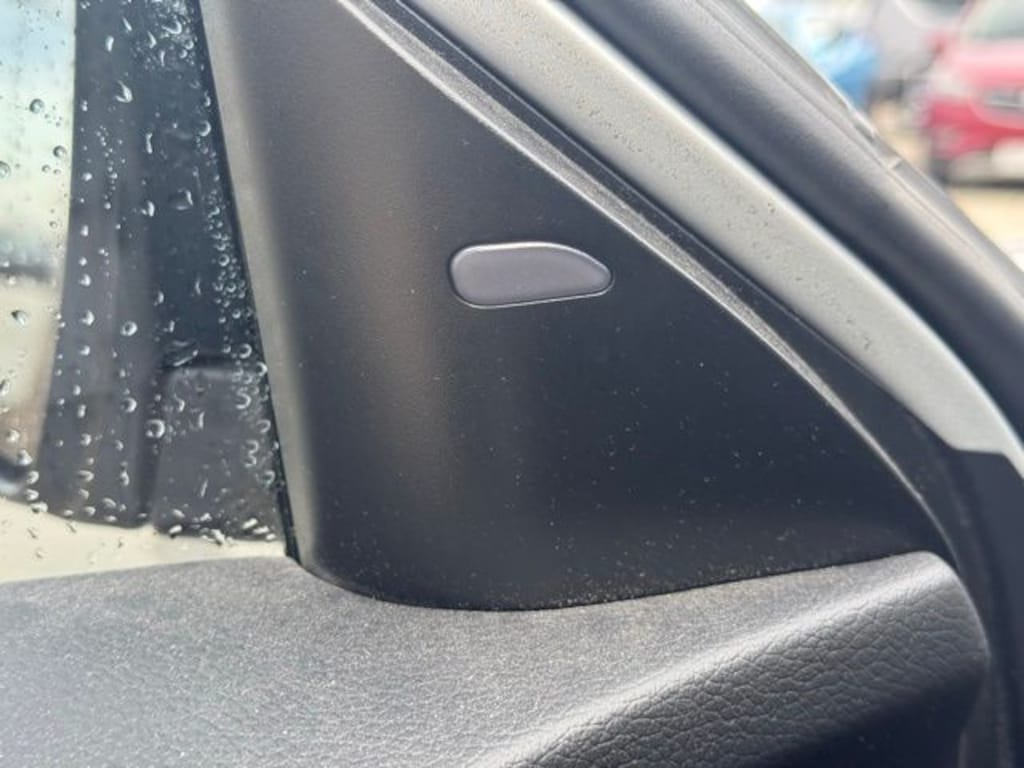 Used 2017 Nissan Rogue SL SUV