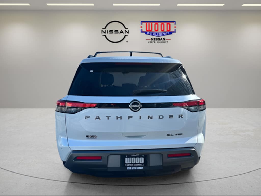 New 2026 Nissan Pathfinder SL SUV
