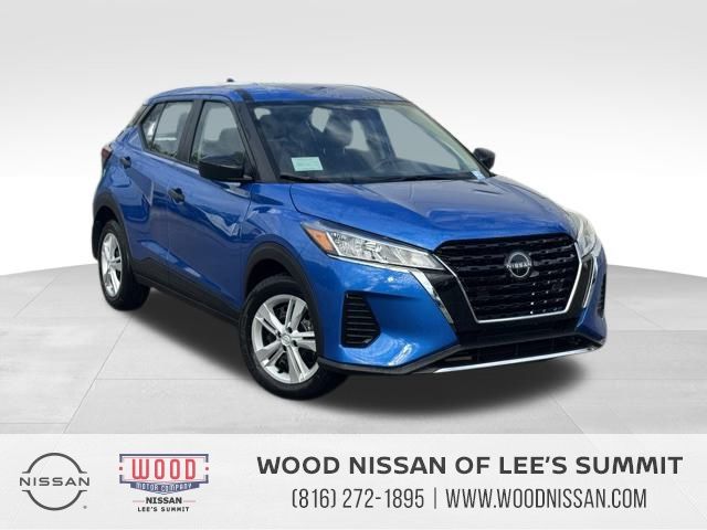 2025 Nissan KICKS PLAY Base's photo