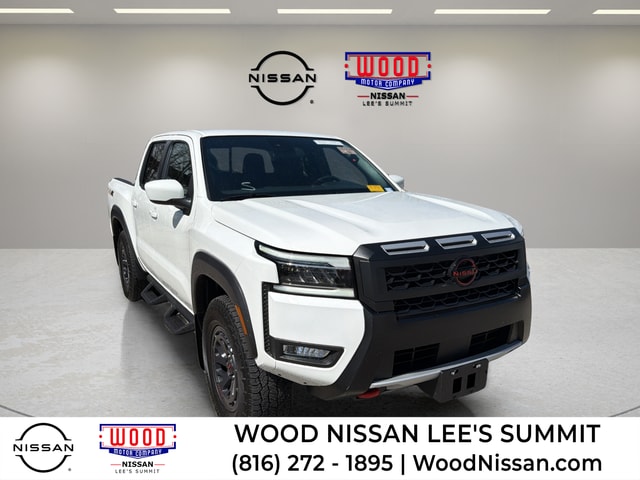 2025 Nissan Frontier PRO-4X Crew Cab 4X4's photo