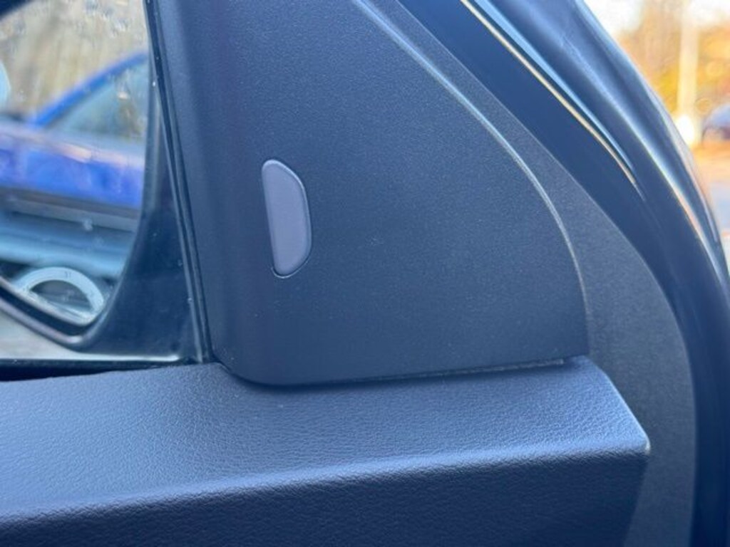 Certified 2025 Nissan Kicks Play S SUV