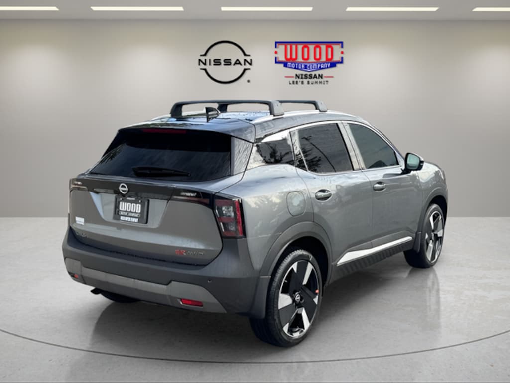 New 2026 Nissan Kicks SR SUV