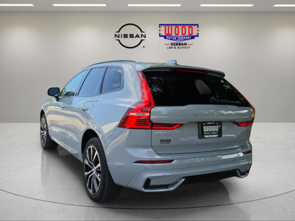 Used 2025 Volvo XC60 B5 Plus SUV
