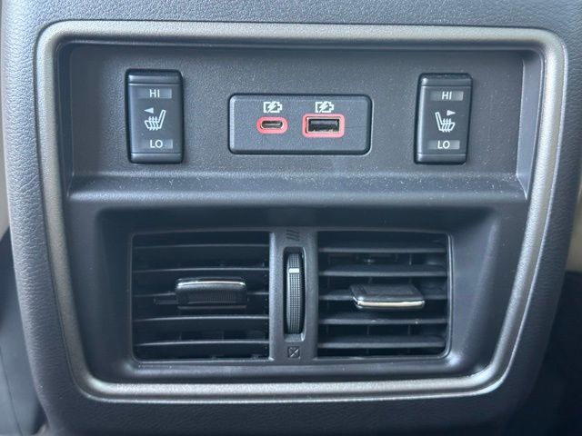 2024 Nissan Murano SL photo 4