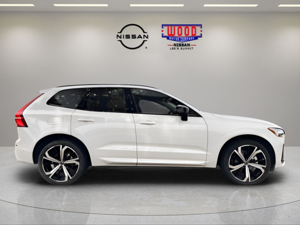 Used 2025 Volvo XC60 B5 Ultra SUV