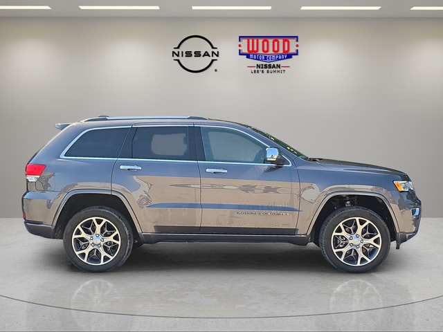 Used 2021 Jeep Grand Cherokee Overland with VIN 1C4RJFCG8MC542340 for sale in Kansas City