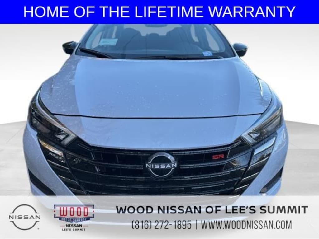 New 2025 Nissan Versa 1.6 SR Sedan