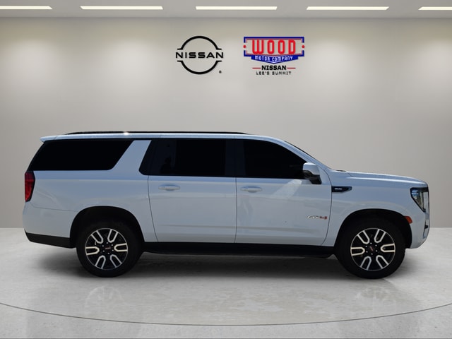 Used 2022 GMC Yukon XL AT4 with VIN 1GKS2HKDXNR126651 for sale in Kansas City