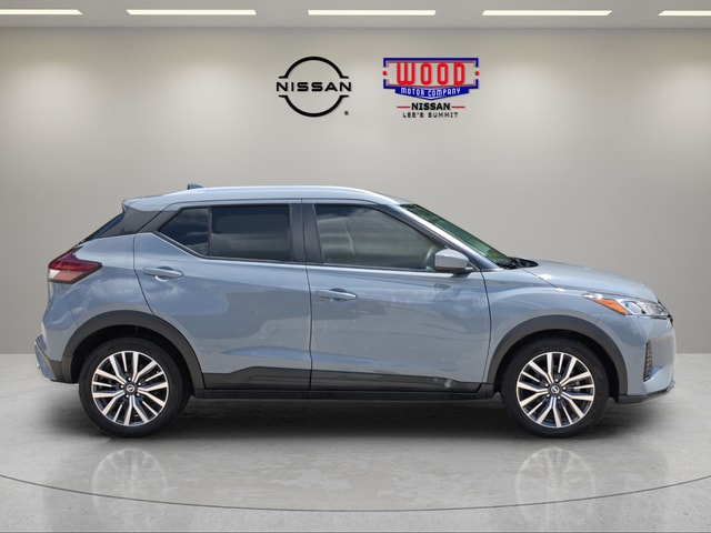 Used 2021 Nissan Kicks SV with VIN 3N1CP5CV7ML501721 for sale in Kansas City
