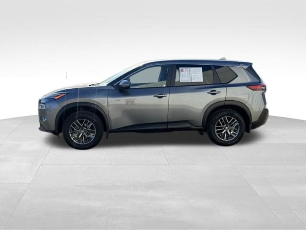 Used 2023 Nissan Rogue SV SUV