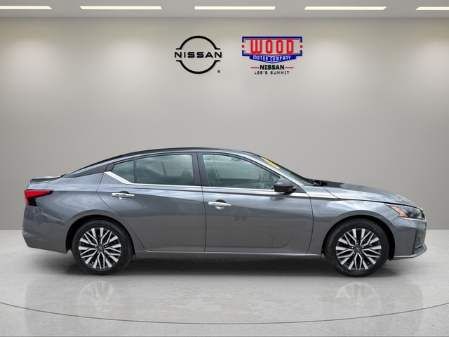 Used 2024 Nissan Altima SV with VIN 1N4BL4DV3RN372919 for sale in Kansas City