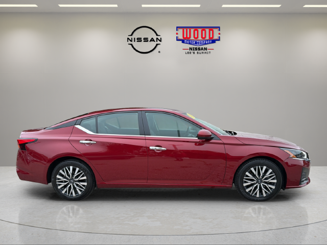 Used 2025 Nissan Altima SV with VIN 1N4BL4DV3SN361523 for sale in Kansas City