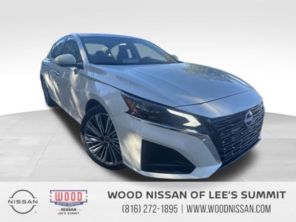 New 2025 Nissan Altima SL Sedan