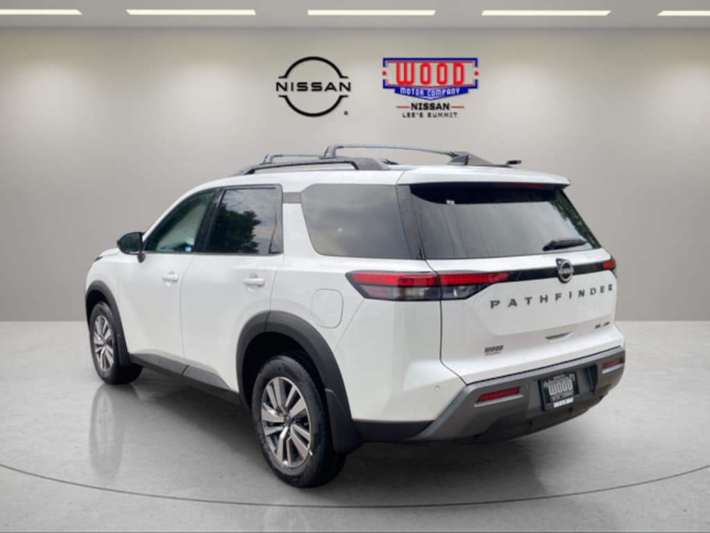 New 2026 Nissan Pathfinder SL SUV