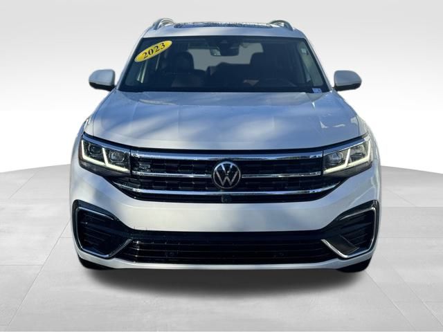 2023 Volkswagen Atlas V6 SEL Premium R-Line photo 2