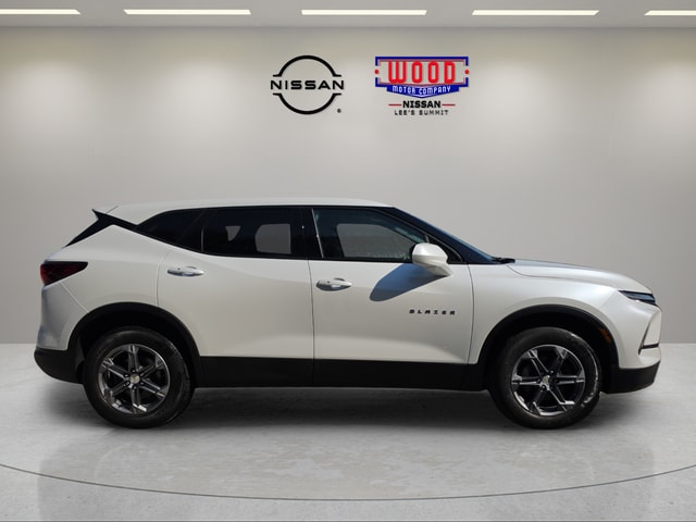 Used 2024 Chevrolet Blazer 2LT with VIN 3GNKBHR48RS193311 for sale in Kansas City