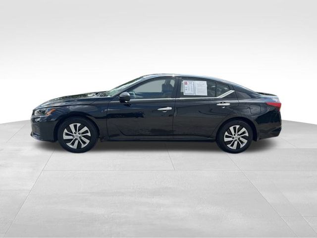 2025 Nissan Altima 2.5 S photo 4